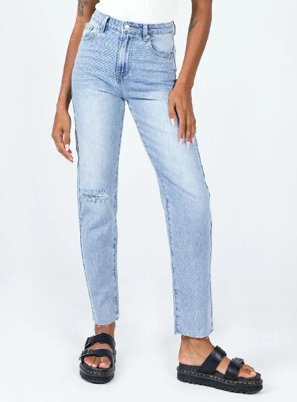 Versatile Wardrobe Essentials Evelyn Low Rise Denim Jeans