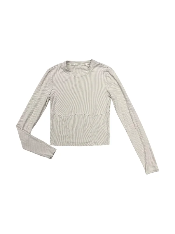 Top Long Sleeve By Vuori In Cream, Size: S