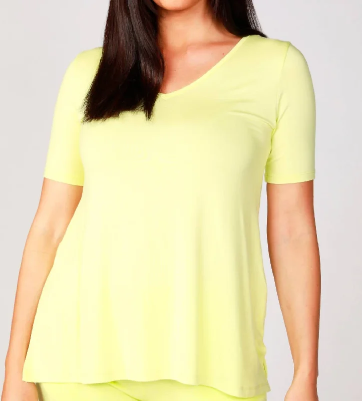 Durable Fashion Picks Short Sleeve V-Neck T Shirt In Lime