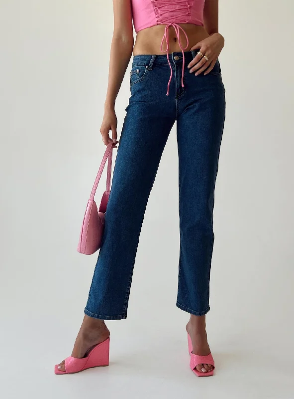 Statement Piece Rhye Low Rise Jeans Mid Wash Denim