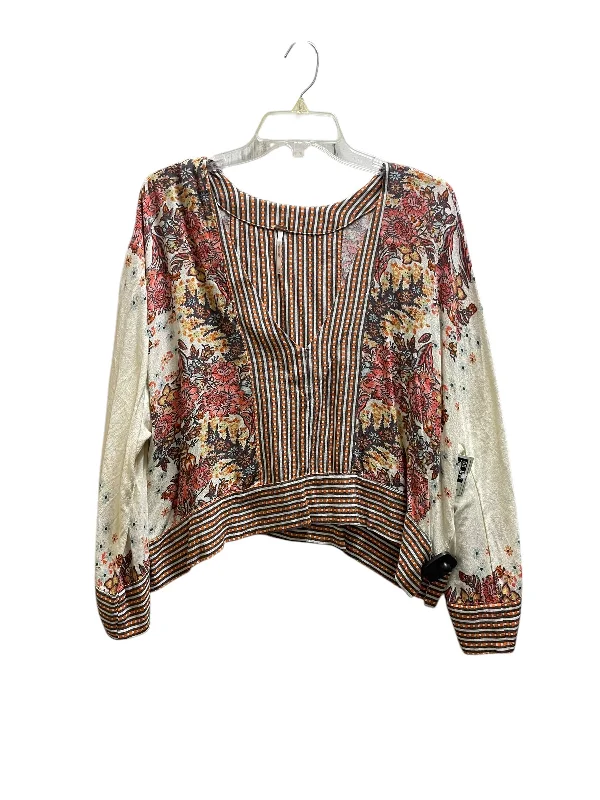 Top Long Sleeve By Free People In Cream, Size: M