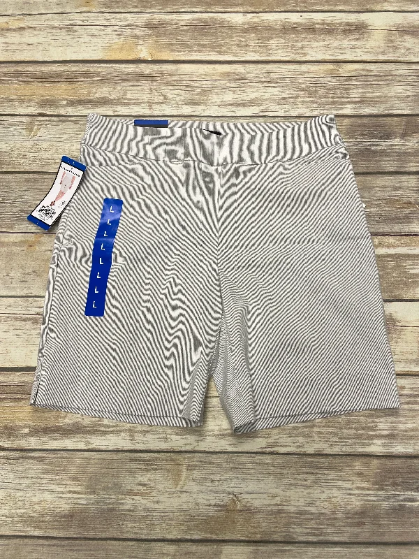 Shorts By Hilary Radley In Striped Pattern, Size: L