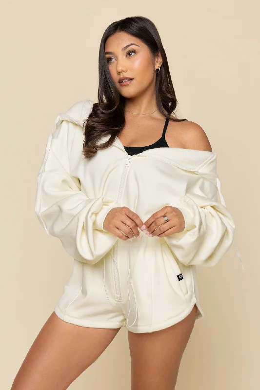 Chic Urban Fashion Look Cloud Romper - Marshmallow